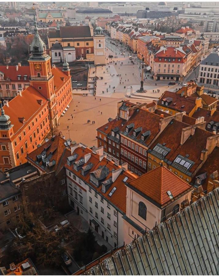 Top Metro X2 Fast Wifi 400 Mbs 70'Tv Netflix Hbo Max Appletv+ Disney+ Warsaw Luaran gambar
