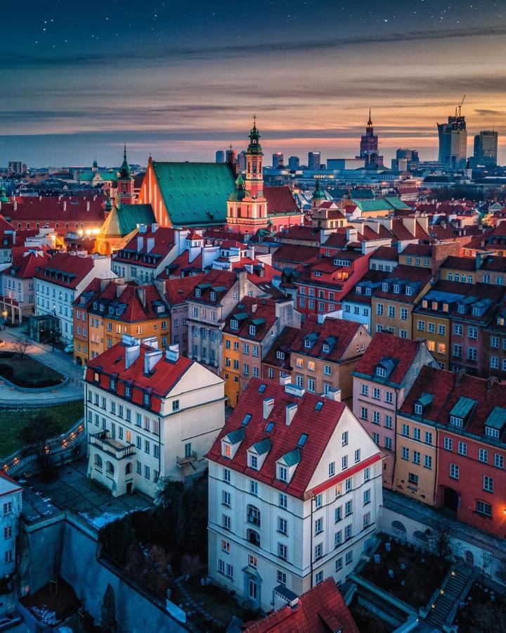 Top Metro X2 Fast Wifi 400 Mbs 70'Tv Netflix Hbo Max Appletv+ Disney+ Warsaw Luaran gambar