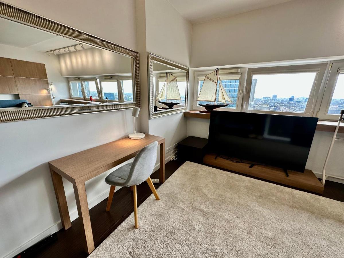 Top Metro X2 Fast Wifi 400 Mbs 70'Tv Netflix Hbo Max Appletv+ Disney+ Warsaw Luaran gambar