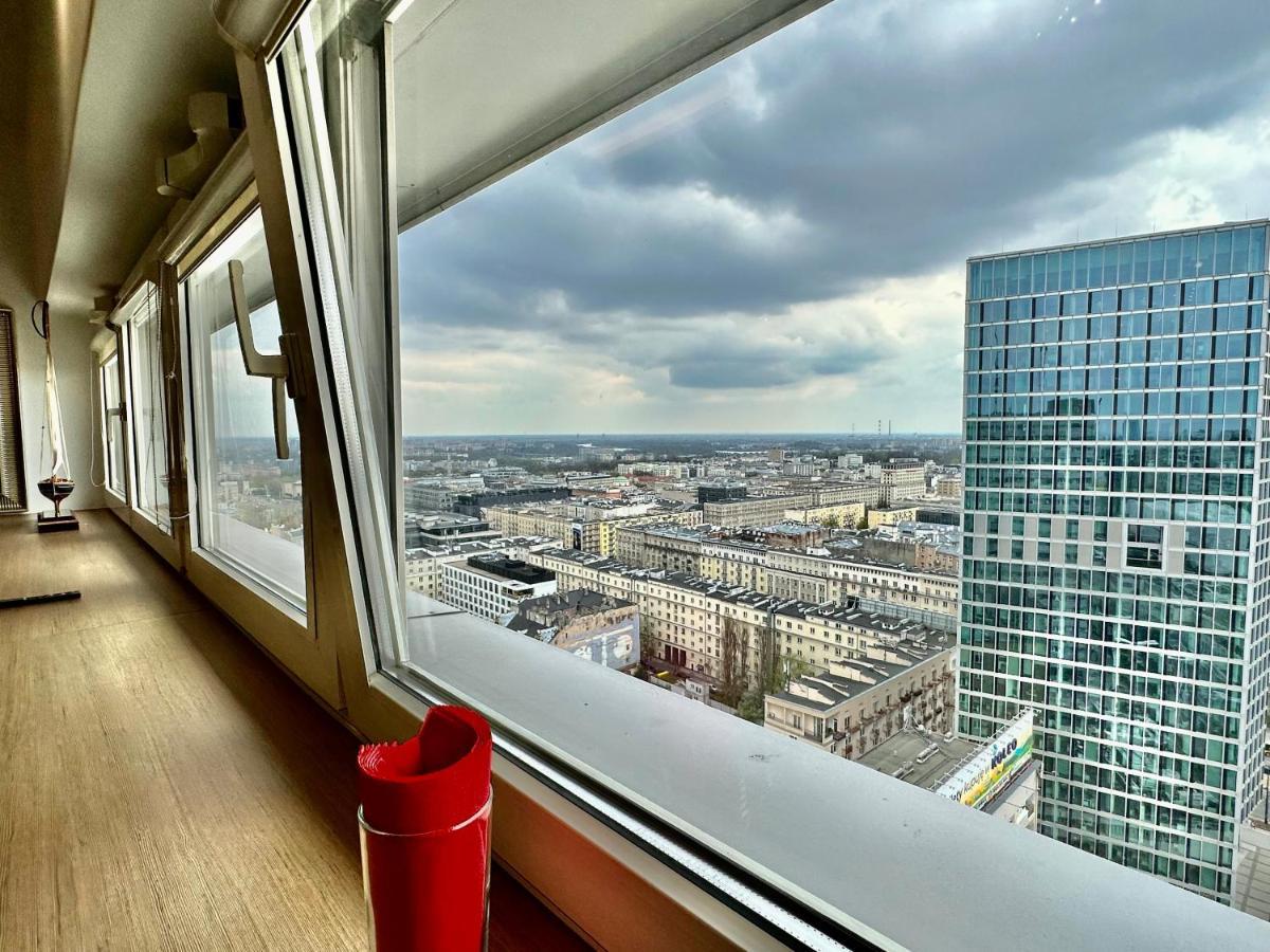 Top Metro X2 Fast Wifi 400 Mbs 70'Tv Netflix Hbo Max Appletv+ Disney+ Warsaw Luaran gambar